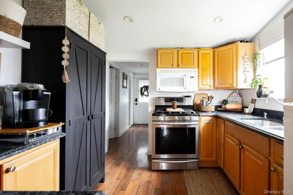 24 Blue Point Road Mastic Beach, NY 11951