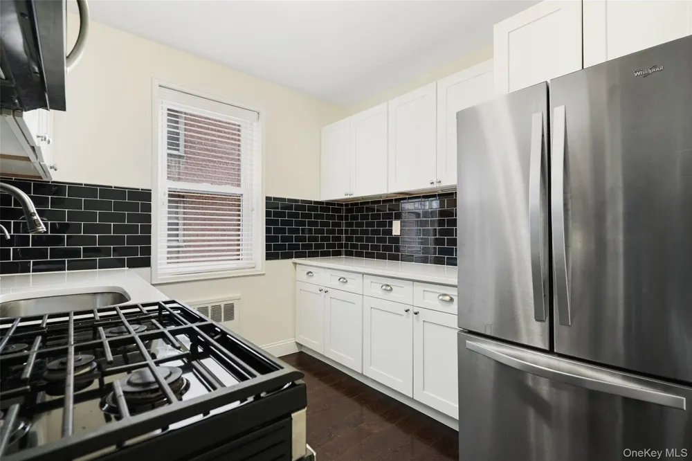 30 E Hartsdale Avenue #1H Hartsdale, NY 10530