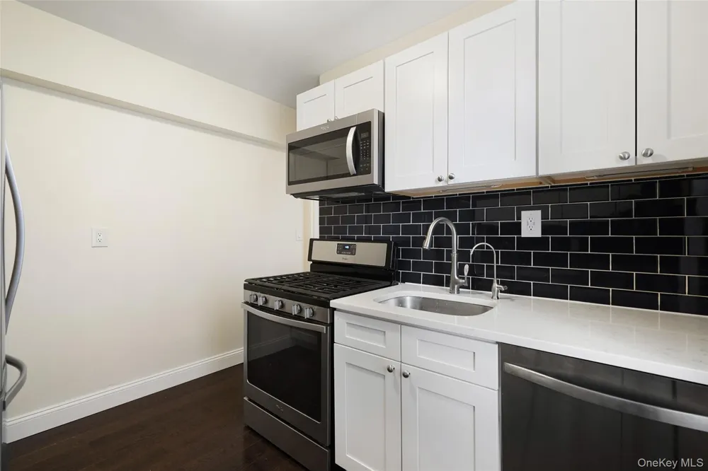30 E Hartsdale Avenue #1H Hartsdale, NY 10530