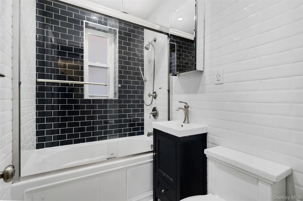 30 E Hartsdale Avenue #1H Hartsdale, NY 10530