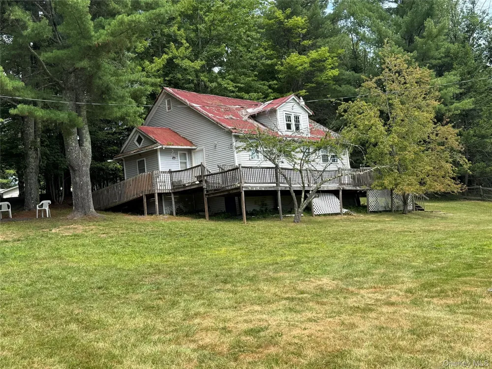 12 Old Turnpike Road Woodridge, NY 12789