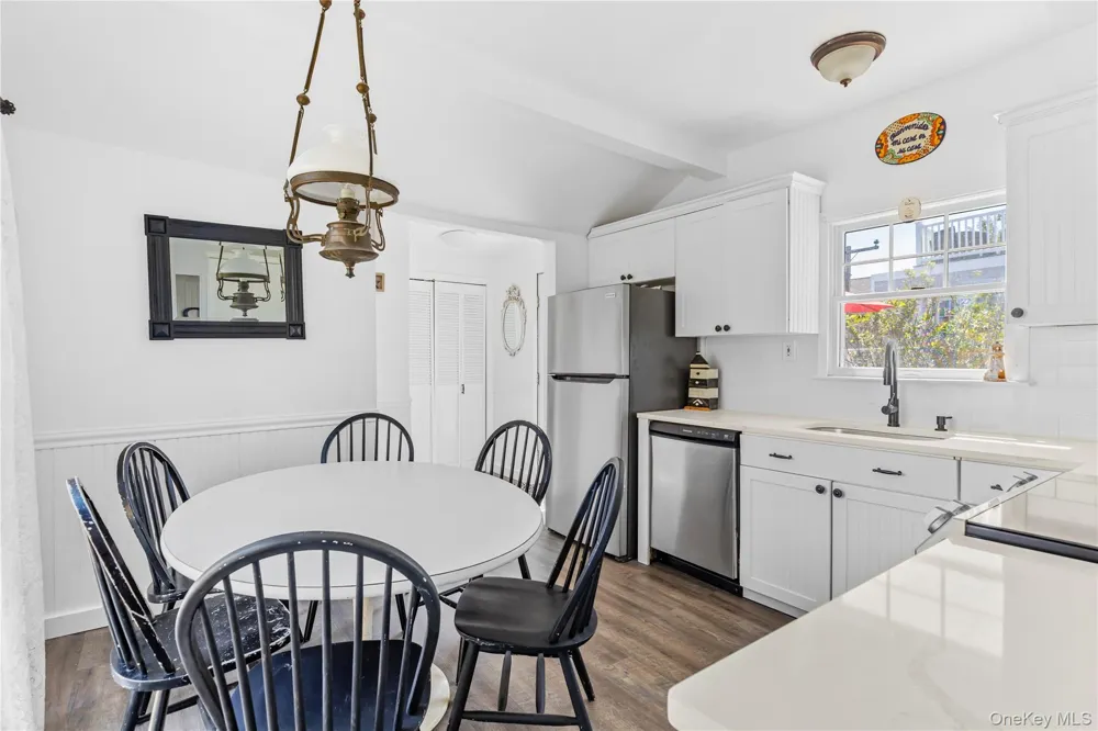 449 Dehnhoff Walk Ocean Beach, NY 11770