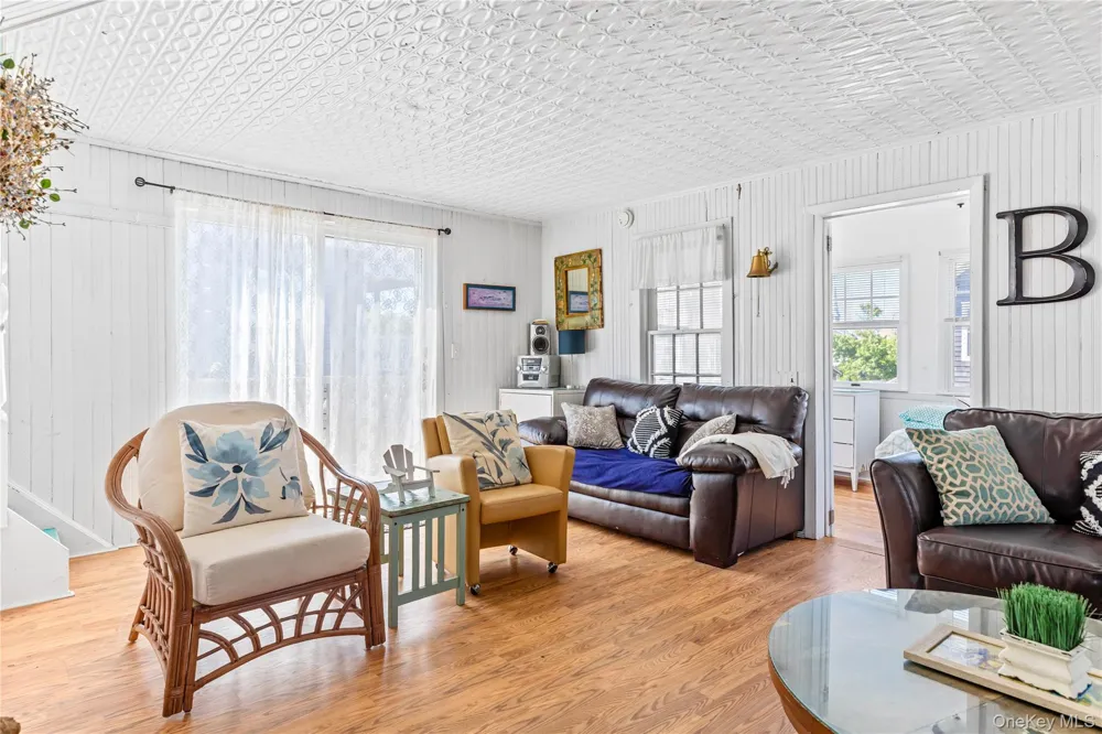 449 Dehnhoff Walk Ocean Beach, NY 11770