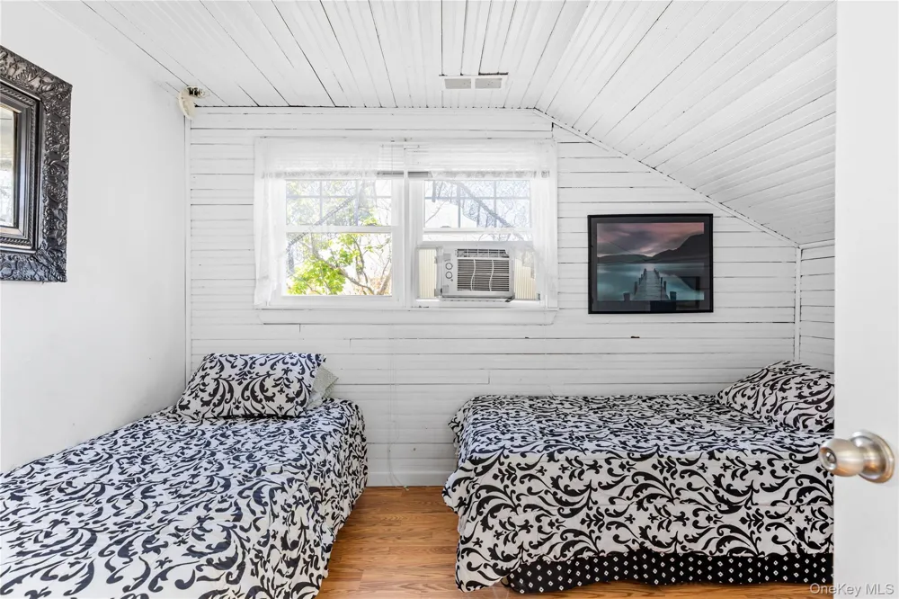 449 Dehnhoff Walk Ocean Beach, NY 11770