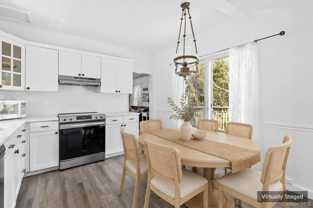 449 Dehnhoff Walk Ocean Beach, NY 11770