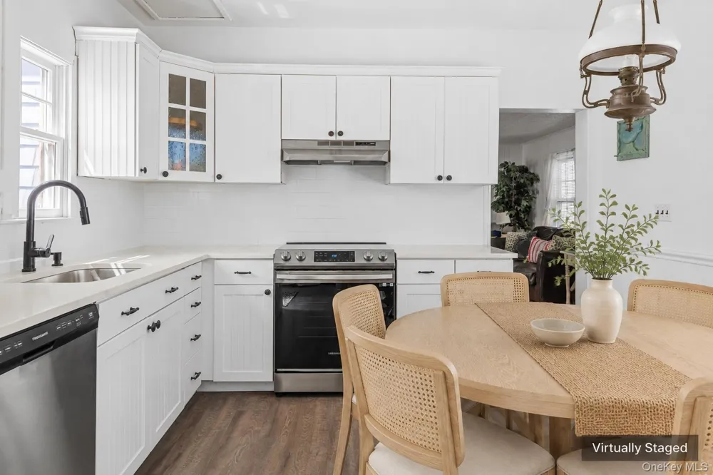 449 Dehnhoff Walk Ocean Beach, NY 11770