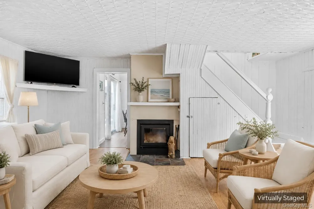 449 Dehnhoff Walk Ocean Beach, NY 11770