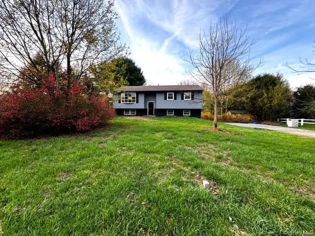7 Jonathan Drive Staatsburg, NY 12580