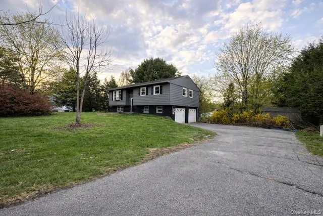 7 Jonathan Drive Staatsburg, NY 12580
