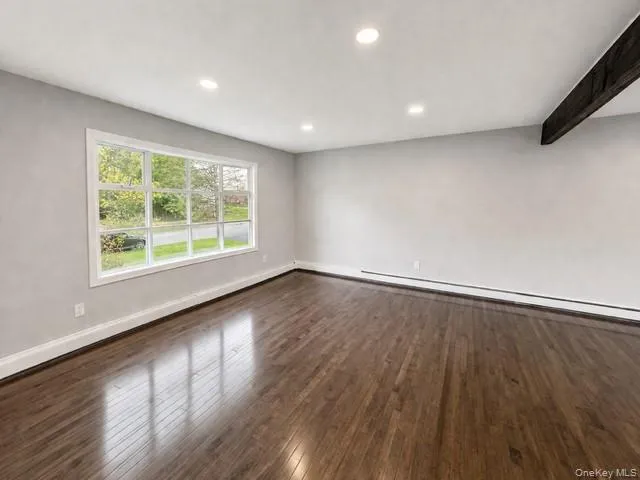 7 Jonathan Drive Staatsburg, NY 12580