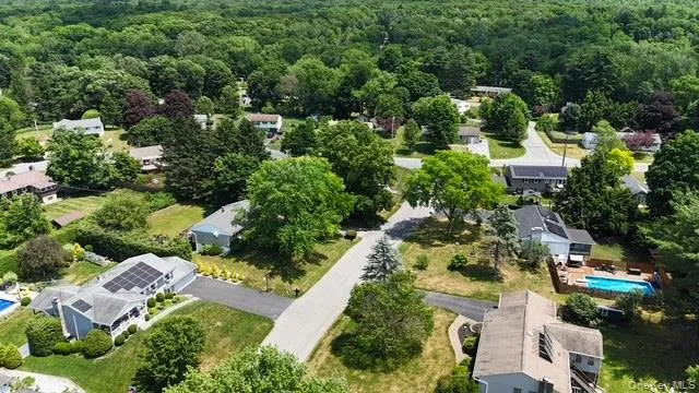 7 Jonathan Drive Staatsburg, NY 12580