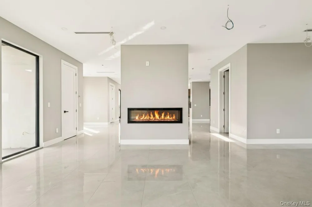 1368 Beech Street Atlantic Beach, NY 11509