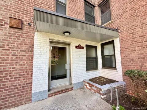 112-25 34th Avenue #6H