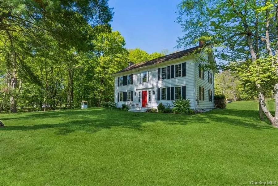 1141 BEEKMAN ROAD Hopewell Junction, NY 12533
