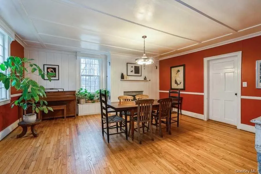 1141 BEEKMAN ROAD Hopewell Junction, NY 12533
