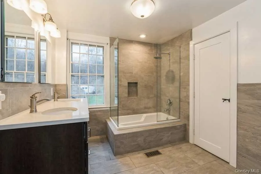 1141 BEEKMAN ROAD Hopewell Junction, NY 12533
