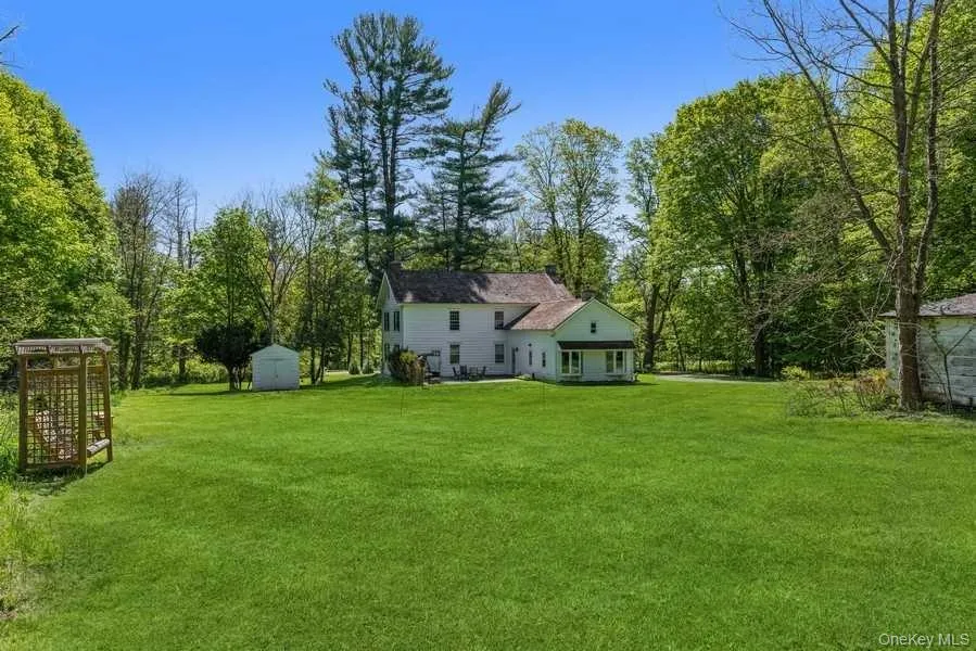 1141 BEEKMAN ROAD Hopewell Junction, NY 12533