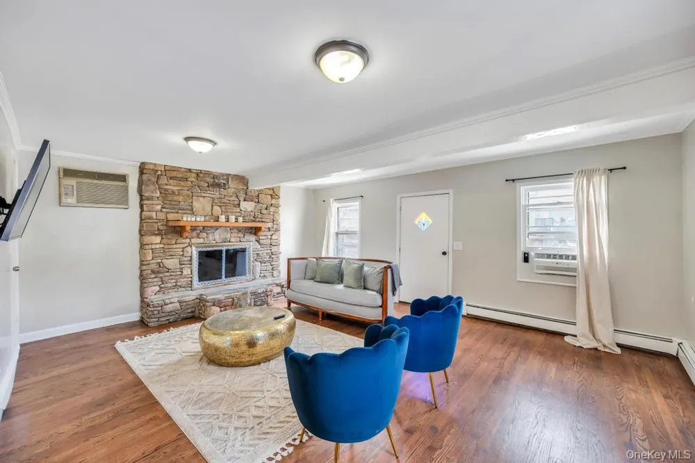 64 West Avenue Lawrence, NY 11559