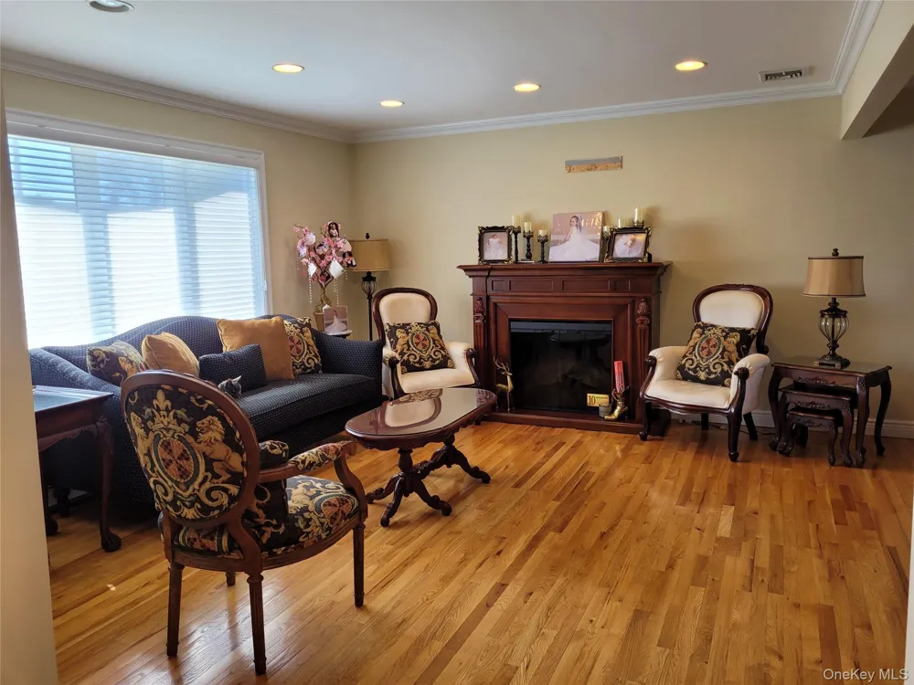 132 Atlantic Avenue Massapequa Park, NY 11762