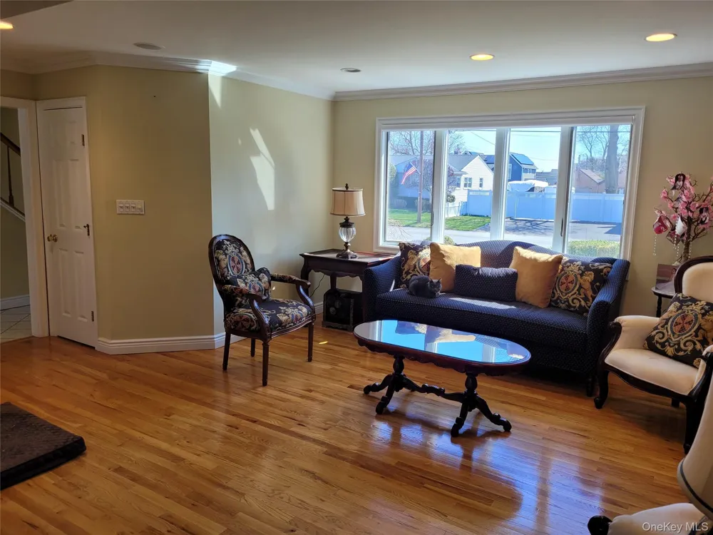 132 Atlantic Avenue Massapequa Park, NY 11762