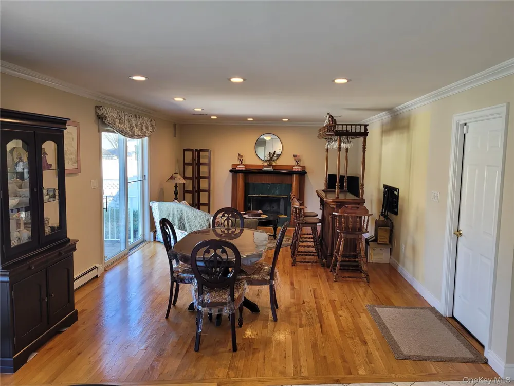 132 Atlantic Avenue Massapequa Park, NY 11762