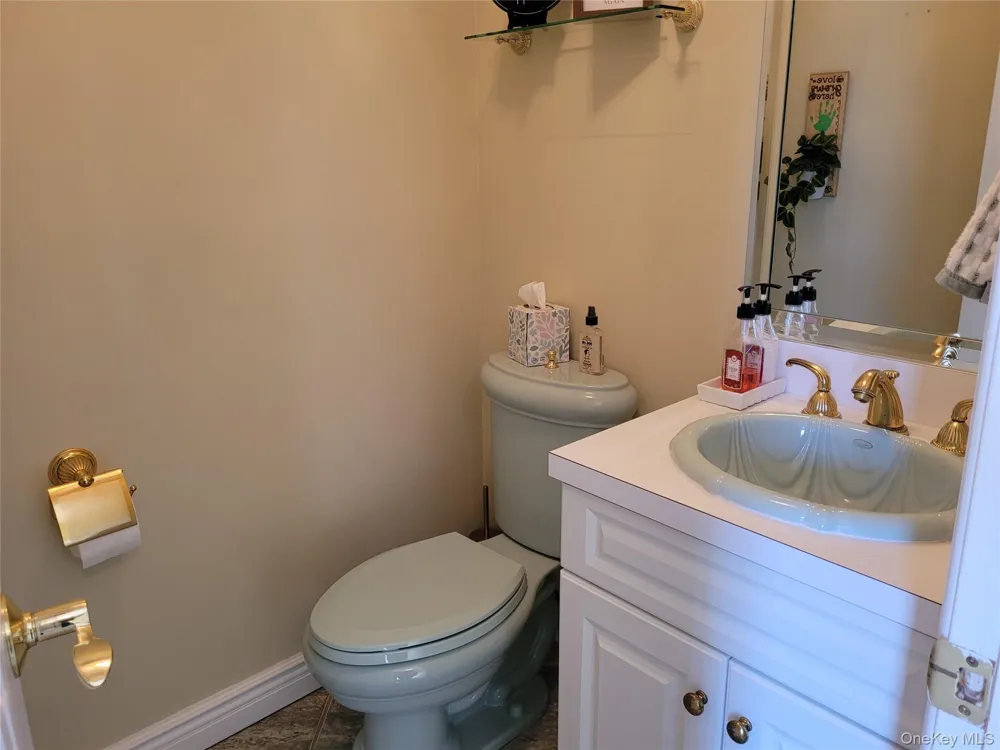 132 Atlantic Avenue Massapequa Park, NY 11762