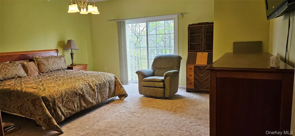 24 De Baun Avenue #303 Suffern, NY 10901