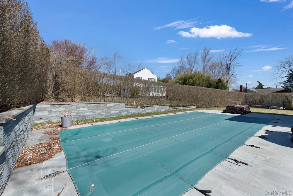 23 Landing Lane Southampton, NY 11968