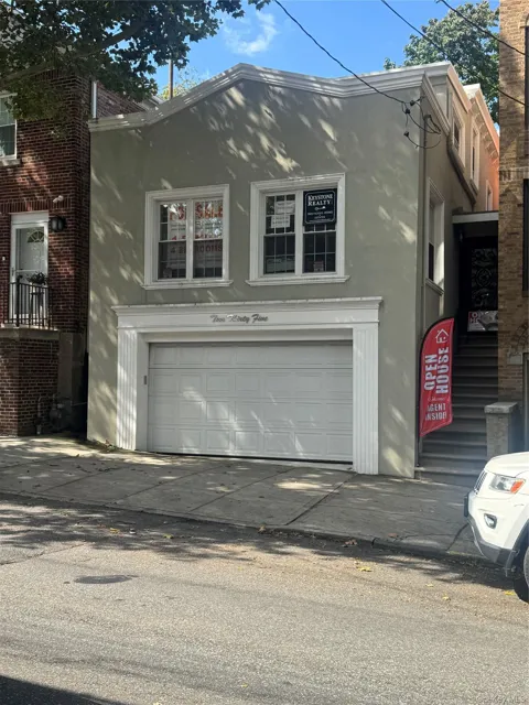 235 E 235th Street