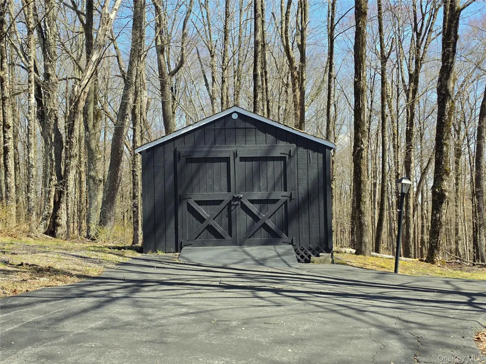 8 W Delaware Place Extension Smallwood, NY 12778