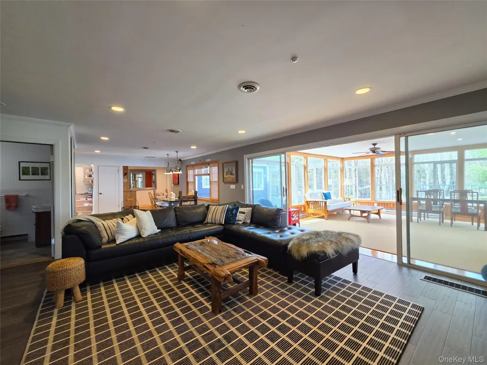 8 W Delaware Place Extension Smallwood, NY 12778