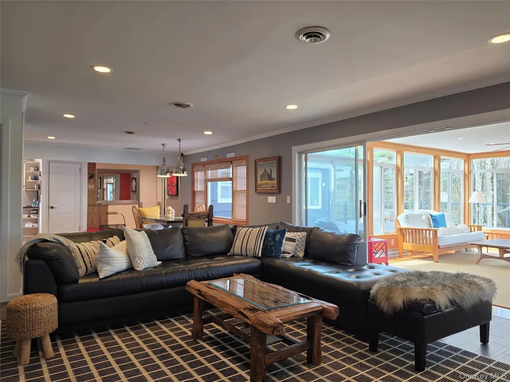 8 W Delaware Place Extension Smallwood, NY 12778