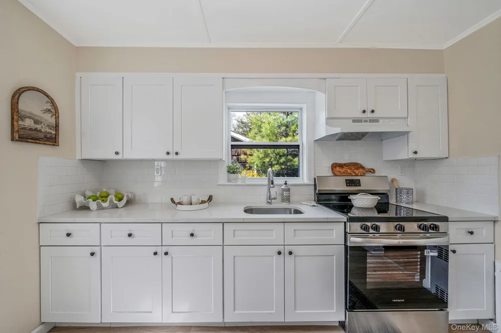 18 Cove Drive Sound Beach, NY 11789