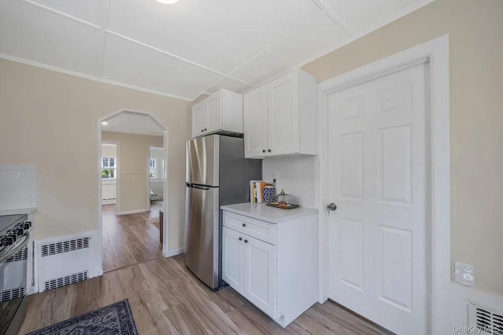 18 Cove Drive Sound Beach, NY 11789