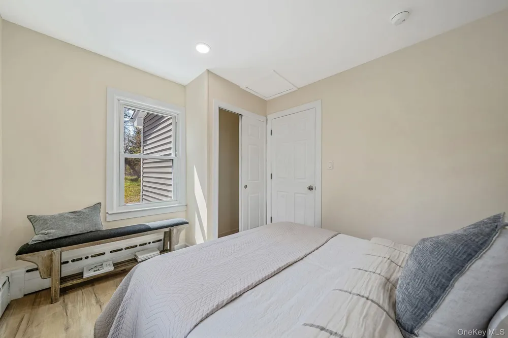 18 Cove Drive Sound Beach, NY 11789