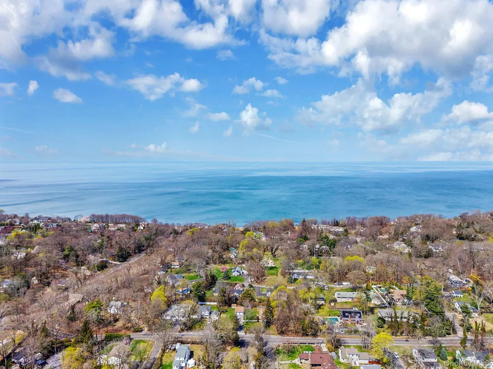 18 Cove Drive Sound Beach, NY 11789