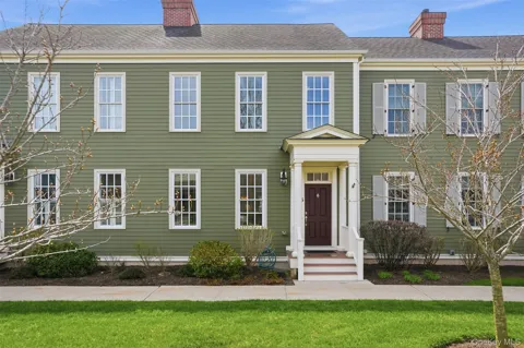 5 Cowdrey Street