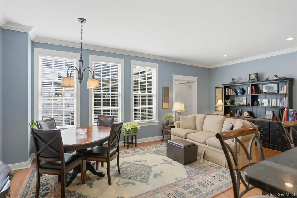 5 Cowdrey Street Warwick, NY 10990