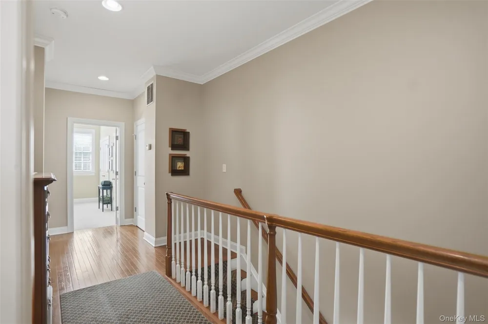 5 Cowdrey Street Warwick, NY 10990