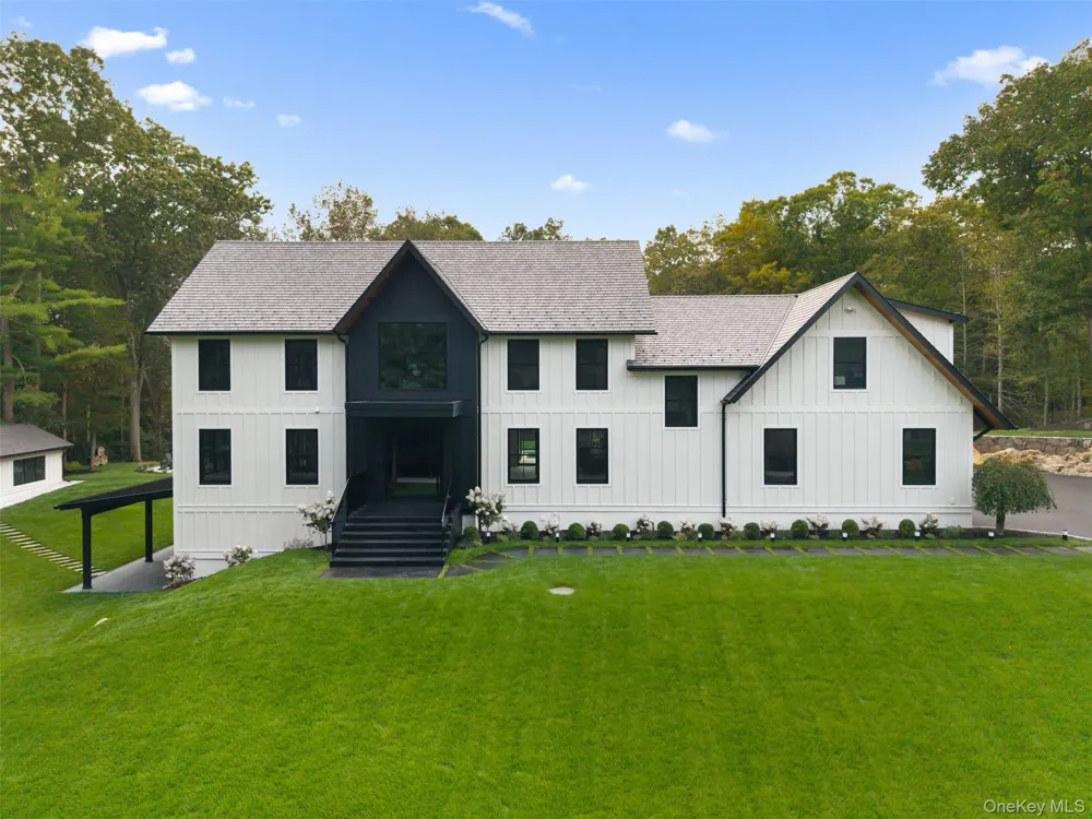 45 Pine Hill Drive South Salem, NY 10590
