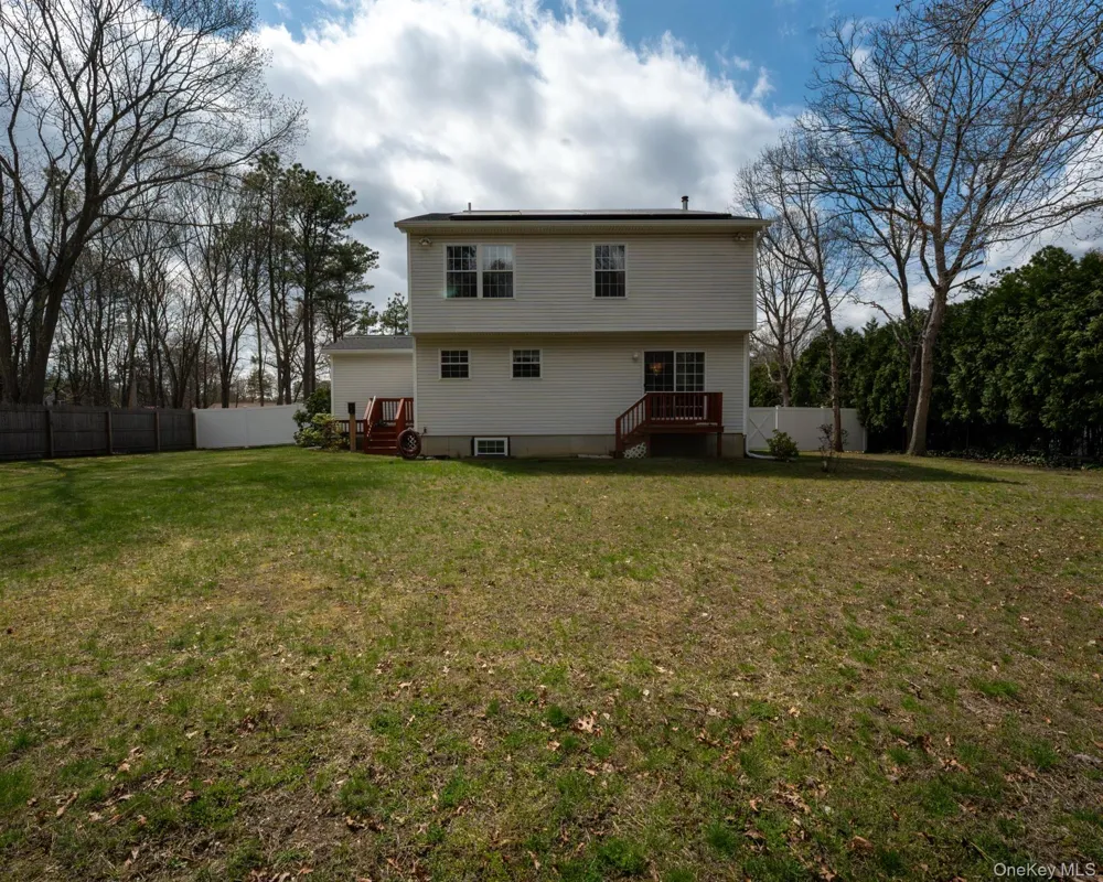 49 S Cozine Road Center Moriches, NY 11934