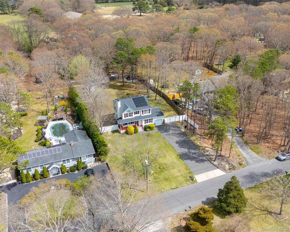 49 S Cozine Road Center Moriches, NY 11934