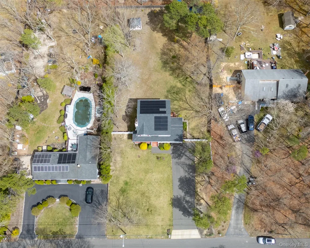 49 S Cozine Road Center Moriches, NY 11934