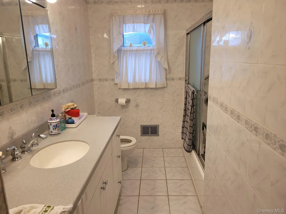 9720 158th Avenue Howard Beach, NY 11414