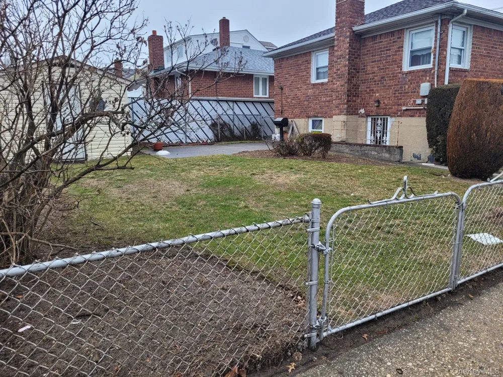 9720 158th Avenue Howard Beach, NY 11414