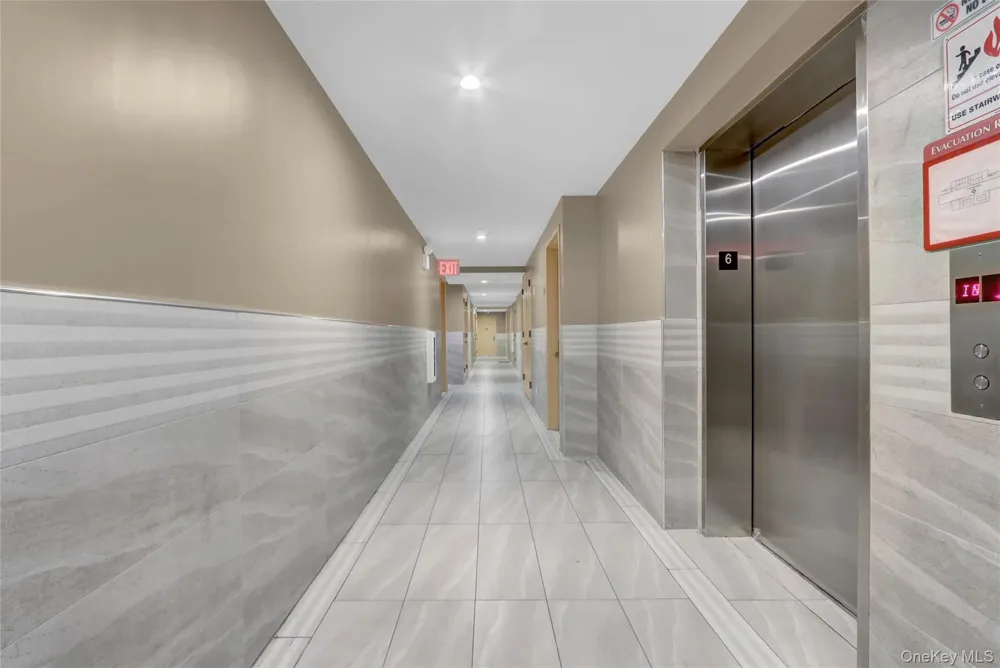 4511 82nd Street #W8G Elmhurst, NY 11373