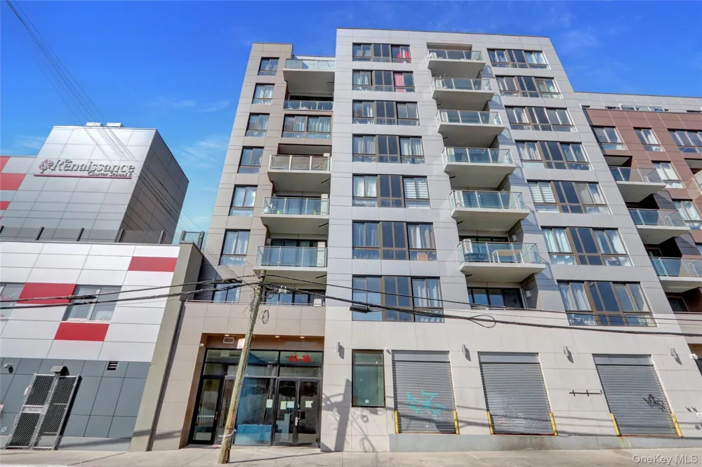 4511 82nd Street #W8G Elmhurst, NY 11373