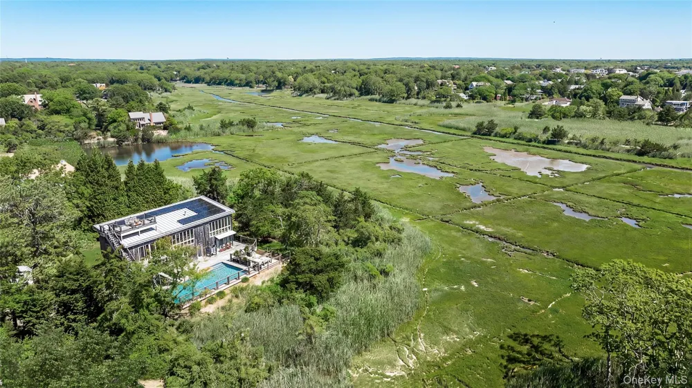 32 Tuthill Lane Remsenburg, NY 11960