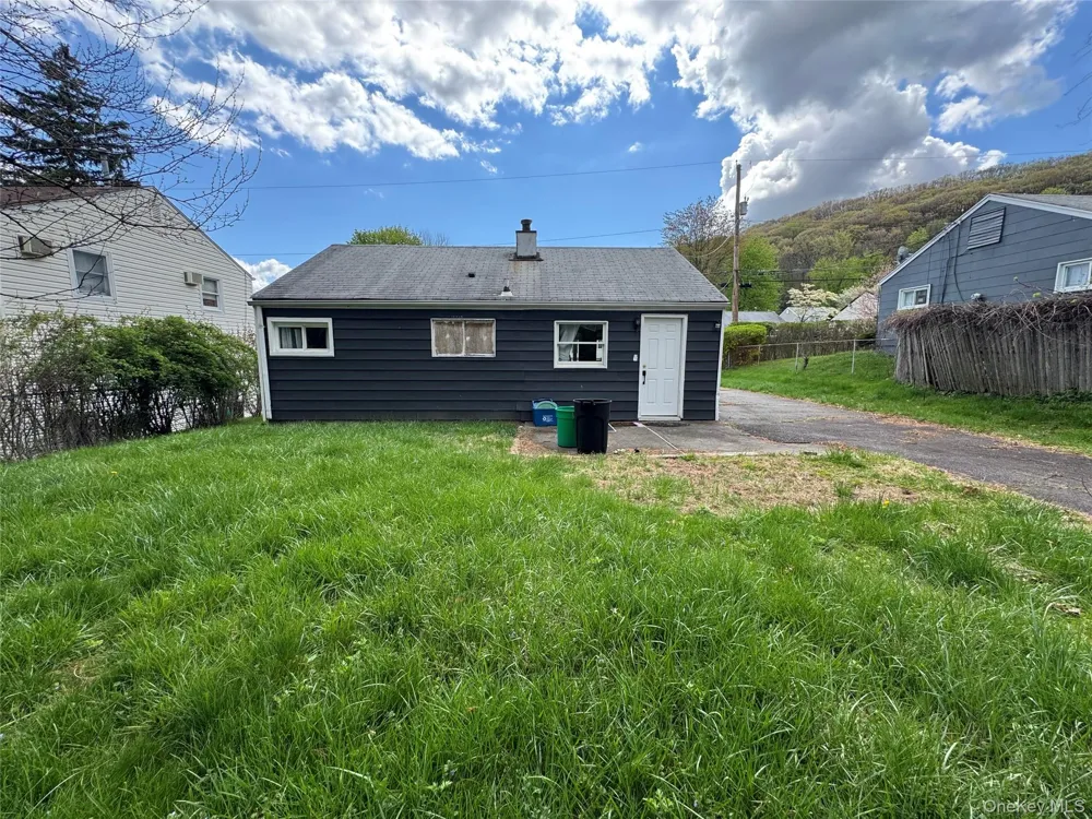 33 Hurd Avenue Garnerville, NY 10923