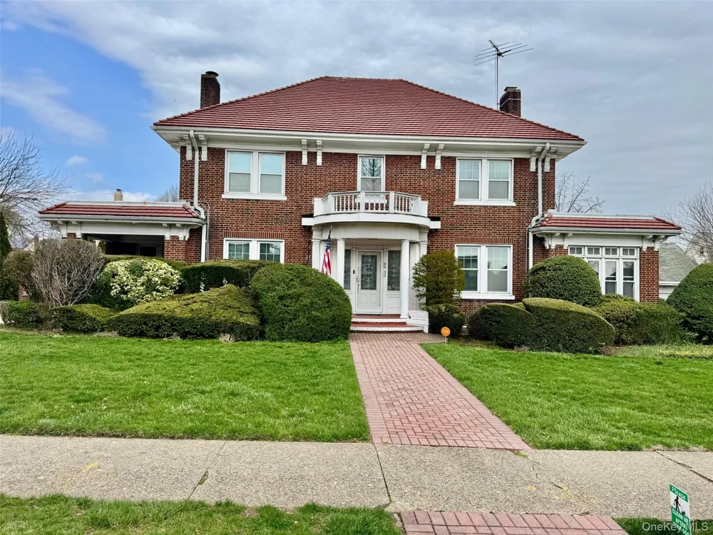 88-35 193rd Street Hollis, NY 11423